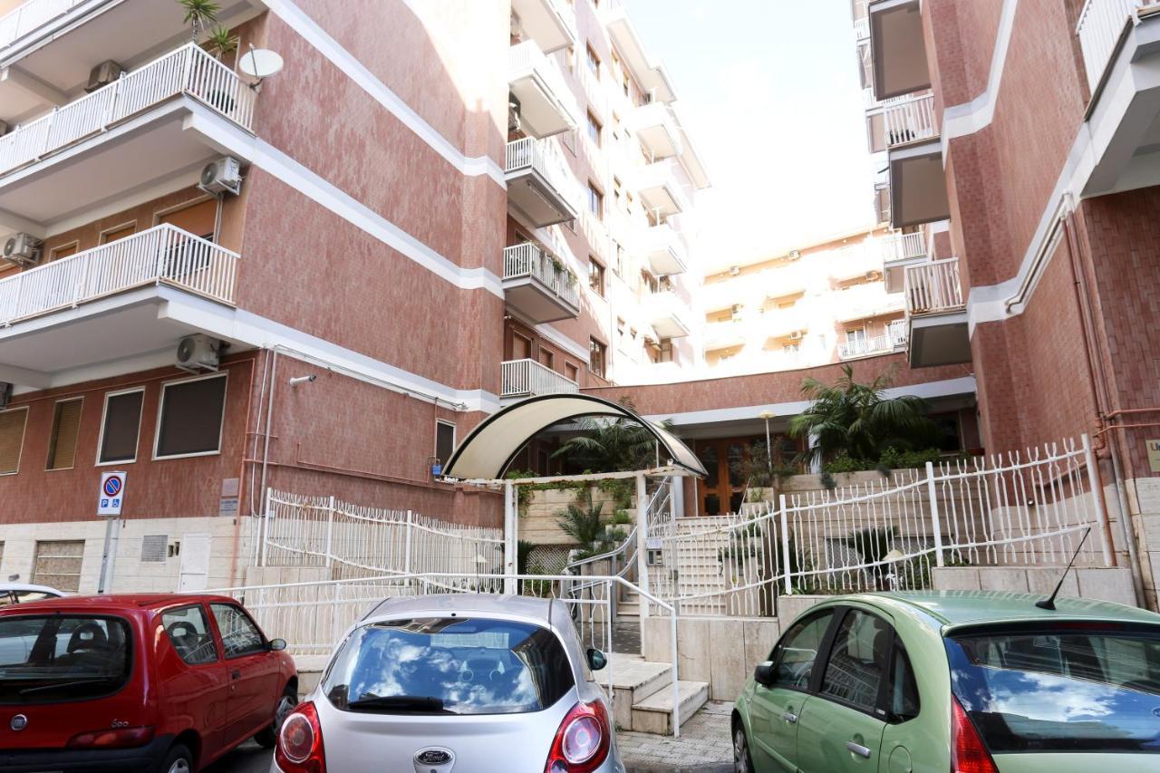 Apartmán Le Stanze Di Mami Salerno Exteriér fotografie